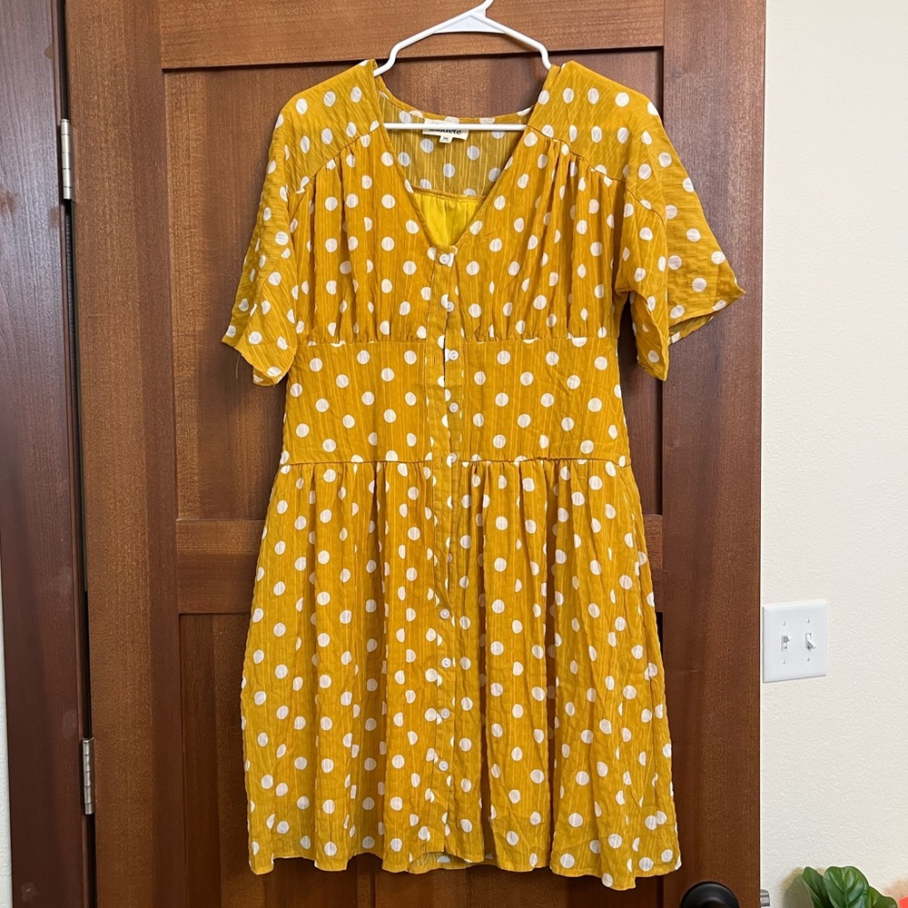 Medium Yellow Polka Dot button dress
